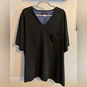 KOI Basics Bryan Men's 3-Pocket STRETCH V-Neck Scrub Top